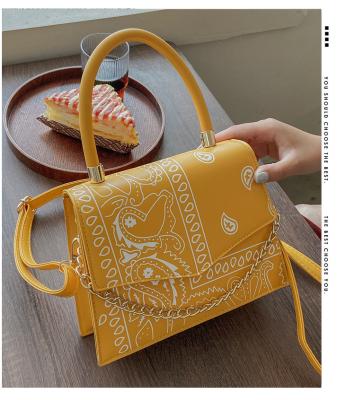 China Hot Sale Summer Cashew Flower Pattern Cashew Flower Wrap Shape Bag Bandana Designer Pu Leather Women Cross - Body Shoulder Handbags for sale