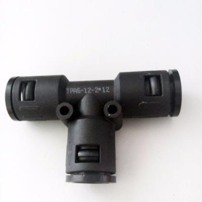 China Leinuoer IP66 Protection Classification T Shape Automotive Connector for sale