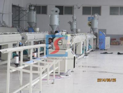 China Plastic single screw extruder Machine , pvc pipe extrusion machine for sale