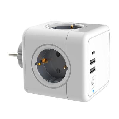 China Residential / General Purpose Power Strip Plugs USB Switch+Type C Sockets Power Cube Outlet Extension Adapter Smart European for sale