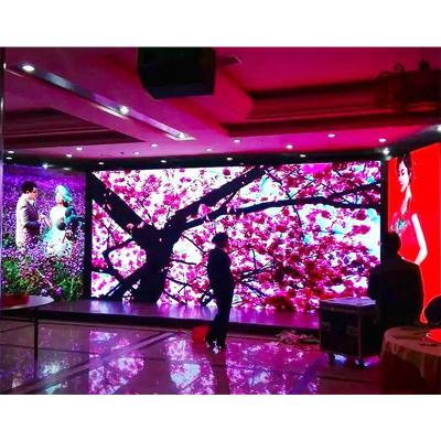 China Manufacturers custom high saturation indoor seamless splicing rental screen door advertising screen P4 led display for sale