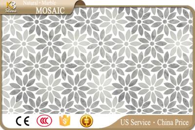 China Tejas de mosaico decorativas del aterjet del mosaico gris blanco del mármol pulidas en venta