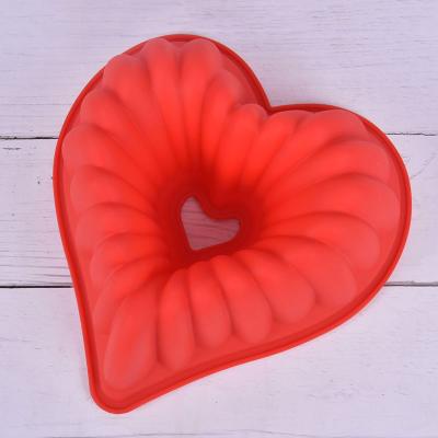 China B1-59 DIY Large Bakeware Bread Disposable Mousse Pastry Cake Molds Heart Cake Silicone Mold for sale