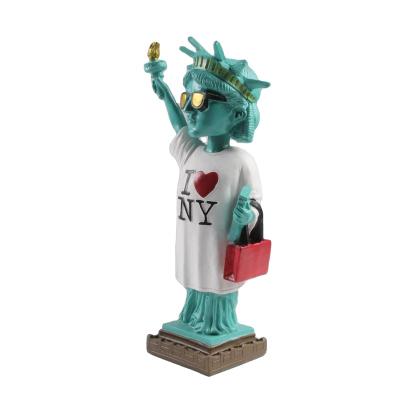 China Statue of Liberty Resin Mold Resprin Architecture Reproduction America Factory OEM Resin Gift Statue of Liberty High Quality Statue for sale