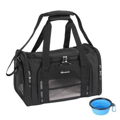 China 2022 Sustainable Cat Carriers Dog Carrier Pet Carrier For Small Medium Dogs Cats Puppies for sale