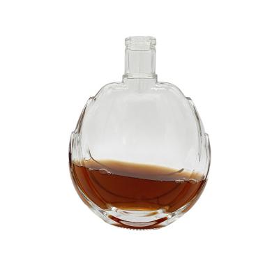 China Crystal White And Bright Custom Whiskey Glass Bottle Glass Wine Container Premium for sale