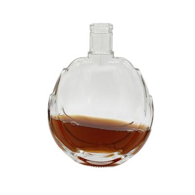 China Crystal White And Bright Transparent Round Creative Rum Vodka Juniper Glass Bottle Decanters Wine Bottle for sale