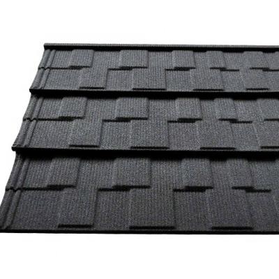 China Hot sales 0.40mm stone coated steel metal shingles roof tiles manufacture with competitive price in China zu verkaufen