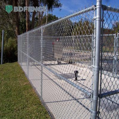 China 5 Foot Black Diamond Chain Link Fence Vinyl Plastic Coated 60mm Heat Stainless Steel Powder Coated Security Fence Panels Sale for sale