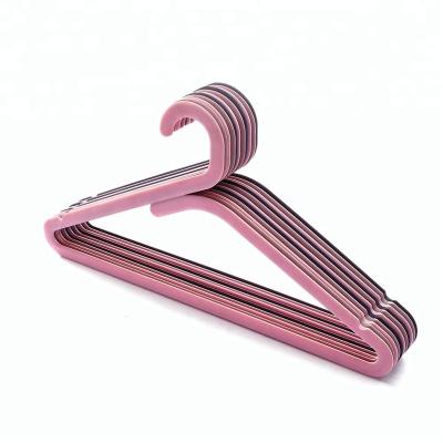 China High Quality Eco-friendly Plastic Hanger PP Material Hanger for sale