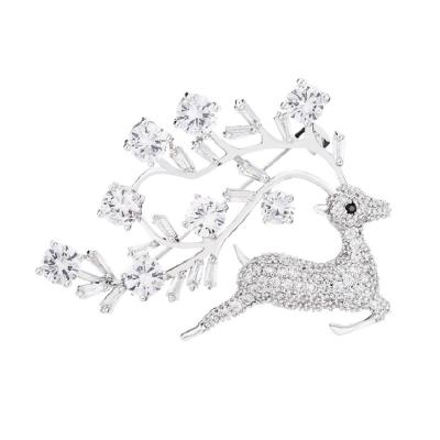 China Rhinestone Deer Brooch Fashion Jewelry Gifts Christmas Brooches Rhinestone Brooch Platinum Plated Milu Zircon Deer Brooch For Women for sale