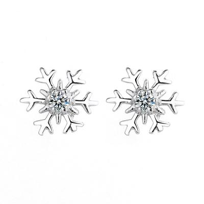 China Sterling Winter Snowflake Sliver Earrings 925 Sterling Silver Crystal Earrings Christmas Earrings Jewelry Silver 925 Winter Snowflake Earrings For Girls for sale