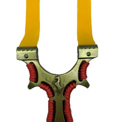 China Powerful hunting shooting slingshot suitable for outdoor competition metal slingshot for sale