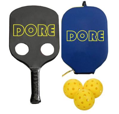 Cina USA Pickleball approvato texture ruvida superficie di carbonio per spin & cuscinato perforato contorno presa contro scivolosità in vendita