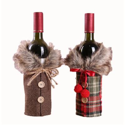 China Fabric Christmas Decoration Supplies Indoor Home Decor Holder Sleeve Set Gift Bag Wine Bottle Cover 17cm*24cm for sale