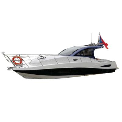 China High Speed ​​Fiberglass China Manufacturer 30ft Fiberglass Sport Boat Fishing Yacht for sale