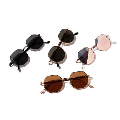 China Fashion Sunglasses 2022 New Fashion Vintage Mens Womens Polygon Sunglasses Mirror Glass Metal Octagon Sun Glass Shade for sale