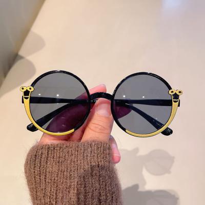 China Newest Cute Oversized Children Fashion Glass Sunglasses Luxury Boys Girls Round Sunglasses 2022 Cartoon Children Glass Sun Glasses for sale