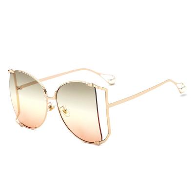 China Fashion sunglasses new big frame women bead sunglasses to shape oversized metal hallow glass trendy luxury sunglasses wholesale for sale