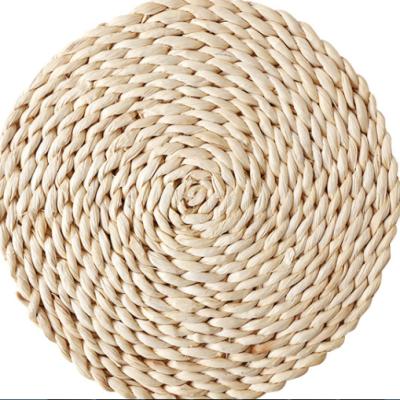 China Corn Straw Dining Table Mats Insulation Pot Holder Cup Coasters Traditional Round Handmade Kitchen Supplies for sale