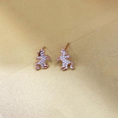 China Cute Fine 925 Sterling silver Rainbow Horse Stud Earrings Zirconia Rhodium Plated Earrings design for girls at Party for sale