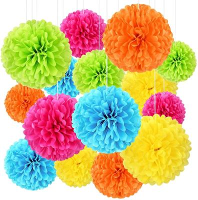 China 17g Tissue Paper Factory Price Design New 2022 Matched Tissue Paper Pom Poms Flower Ball For Wedding Wallpaper Pompoms Decor for sale