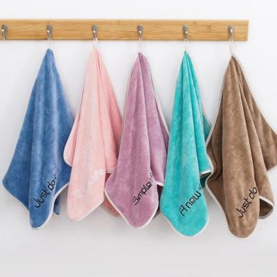 China Super Soft Microfiber Gym Shower Towel Skin Friendly Microfiber Towel For Sweat for sale