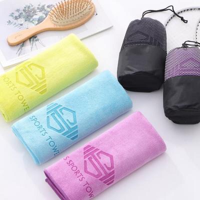 China Comfortable Personalised Microfibre Gym Towel High Absorbability Space Saving for sale