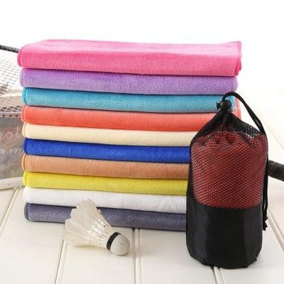 China High Sweat Absorbent Microfiber Fitness Towel With Customized Service for sale