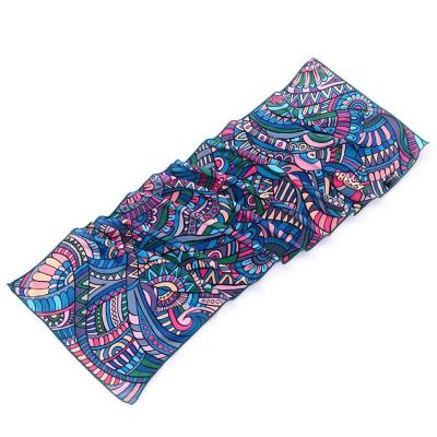 China Highly Absorbent Sports Cooling Towel Skin Friendly Custom Cooling Towels for sale