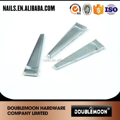 China Flat Galvanized Hard Cutting Steel Masonry Nails For Construction for sale