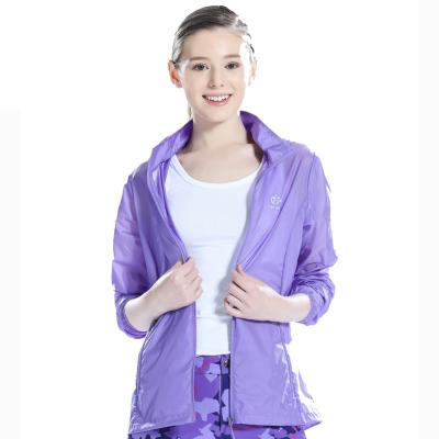 China Green Breathable Waterproof UV Protection Anorak Skin Light Lightweight Jacket for sale