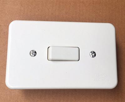 China Best South America/Mexico market multi-purpose popular wall switch for 120v home for sale