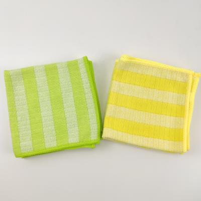 China Durable Microfiber&Bamboo Blended Towel Kitchen Decontamination Towels Strong Oil Absorbers for sale