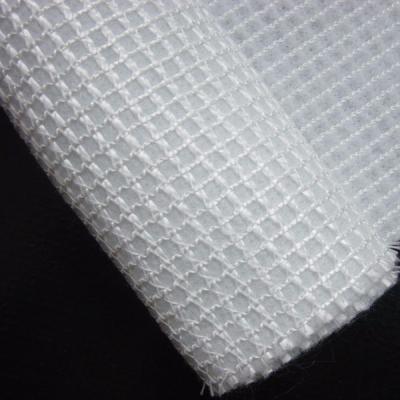 Китай Geogrid полиэстера сплетенное нитью стежк-усилило Nonwoven смесь geotextile продается