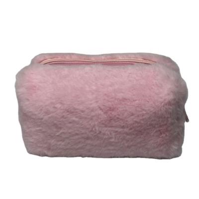 China New Custom Plush Fur Small Zipper Makeup Organizer Warm Fashionable Soft Fluffy Blurred Pink Pouch Cosmetic Bag For Girl for sale