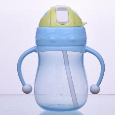 China 2019 BPA Free Design New 260ml Baby Training PP Sippy Straw Cup for sale