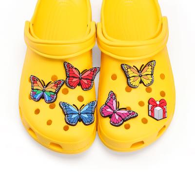 China Clog Charm 2021 Fashion Colorful Butterfly Accessories Clog PVC Shoe Charms For Shoe Decorations for sale