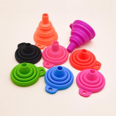 China Sustainable Hot Selling Portable Collapsible Silicone Funnel With Long Neck for sale