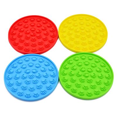 China China 2020 Newest Production Silicone Dogs Wheel Slow Feeder Plates With Wall Mounted Suction Cup for sale