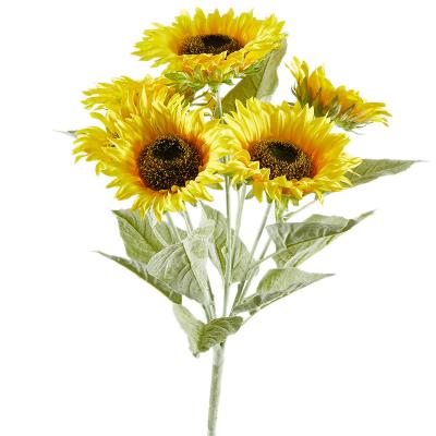 China 7 Head Sunflower Silk Bouquet Silk Artificial Flowers Home Wedding Decorative Flowers Hot Selling Artificial Sunflower for sale