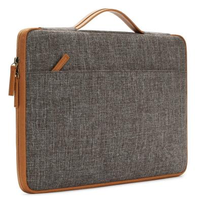 中国 Brown Polyester 14 Inch Laptop Case Soft Protection 販売のため