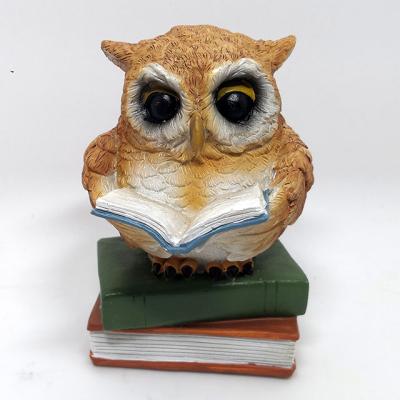 China Europe Customized Owl Reading Animal Figurine Dolls Student Gifts Birthday Day Gifts for Boy and Girl Office Exquisite Decoration for sale