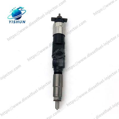 China Common Rail Injector 095000-6500 Re546782 Re529414 Re529117 Diesel Fuel Injector Nozzle Assembly for sale