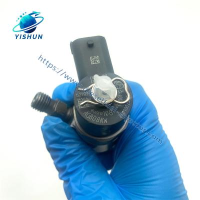 China 0445110861 Fuel Injection 0 445 110 861 Diesel Engine Parts Injectors For Bo-sch for sale