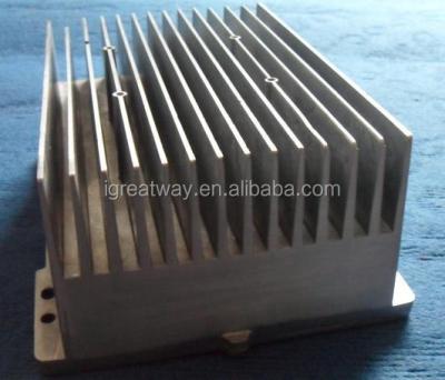 China 3kW 300v~750V to 27.5v, 110a DC-DC converter with CAN 2.0 360*300*170mm for sale