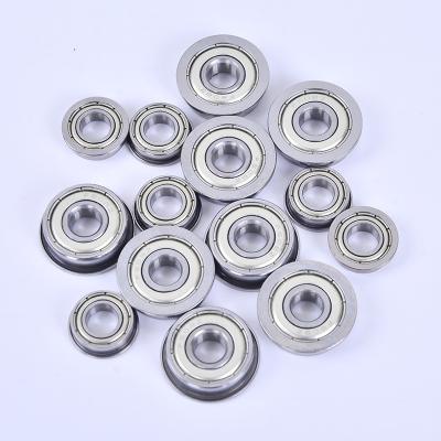 China Low Noise Small Size 6*13*5MM Miniature Flange Bearing F686Z F686RS Ball Bearing 686ZZ 686-2RS for sale