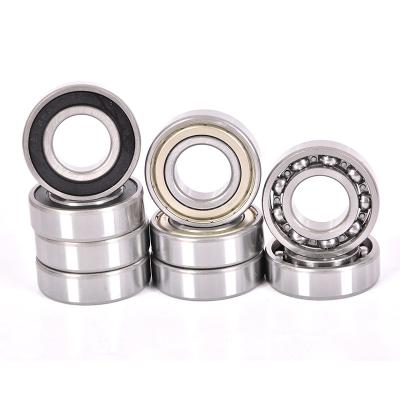 China Excellent Wear Resistance Deep Groove Ball Bearing 6205ZZ 6205-2RS 6205 Motor Bearing Size 25*52*15MM for sale