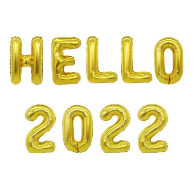 China New Year's Day Party Decoration HELLO 2022 Gold Silver Number Foil Alphanumeric Balloons Set for New Year's Day Christmas Party Decoration for sale