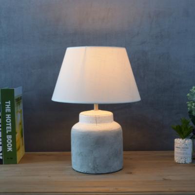 China YH 19574-1 Wholesale Antique Popular Elegant Design Hotel Decor Bed Side Table Home Lamp With Lampshade for sale